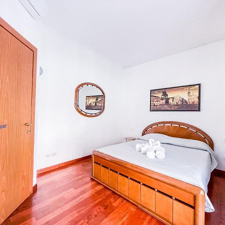 Myhouse Inn Porta Nuova - Affitti Brevi Italia ตูริน ภายนอก รูปภาพ